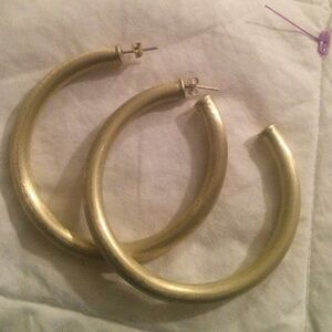 Sheila hoops gold